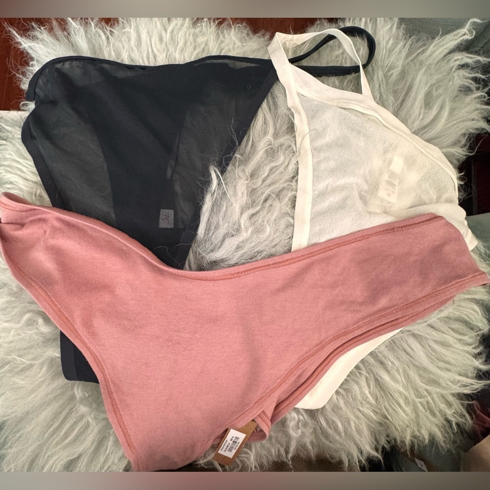 Skims thongs bundle